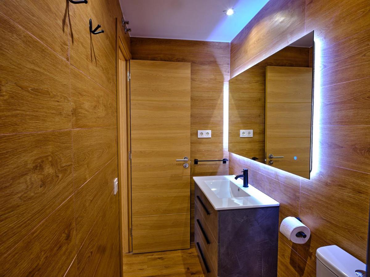 Leo Home- Bright & Centric 3 Bedrooms With Private Parking Included Appartement *